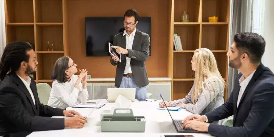 Pedrovazpaulo Business Consultant: Driving Strategic Growth and Business Excellence Pedrovazpaulo Business Consultant: Driving Strategic Growth and Business Excellence